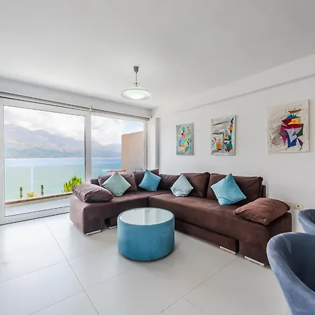 Stone - Adults Only * Qeparo