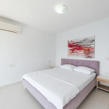 Stone - Adults Only Qeparo