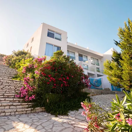 Stone Beach Residence (Adults Only) * Qeparo