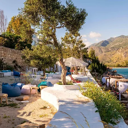 Stone (adults Only) Qeparo